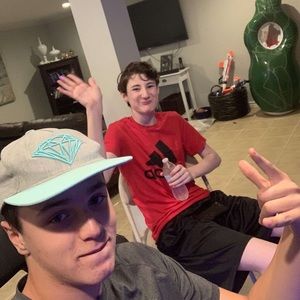 Meet your Posher, Dominick